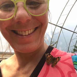 Meet your Posher, Laura